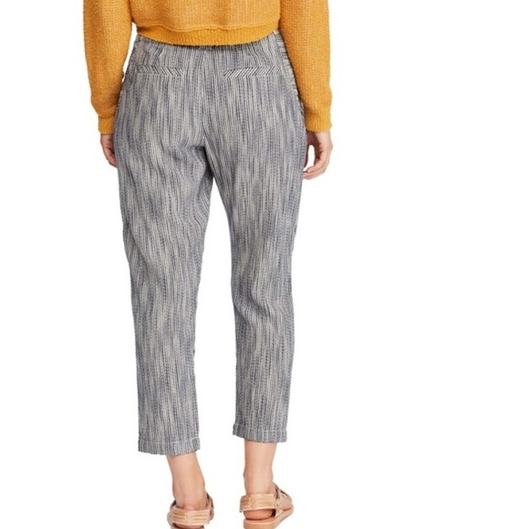 SOLD Free People Striped Tie Crop Pants Blue White - Picture 2 of 3
